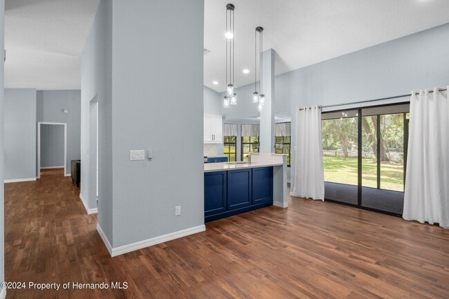 Building Photo - 7001 Griffin Rd