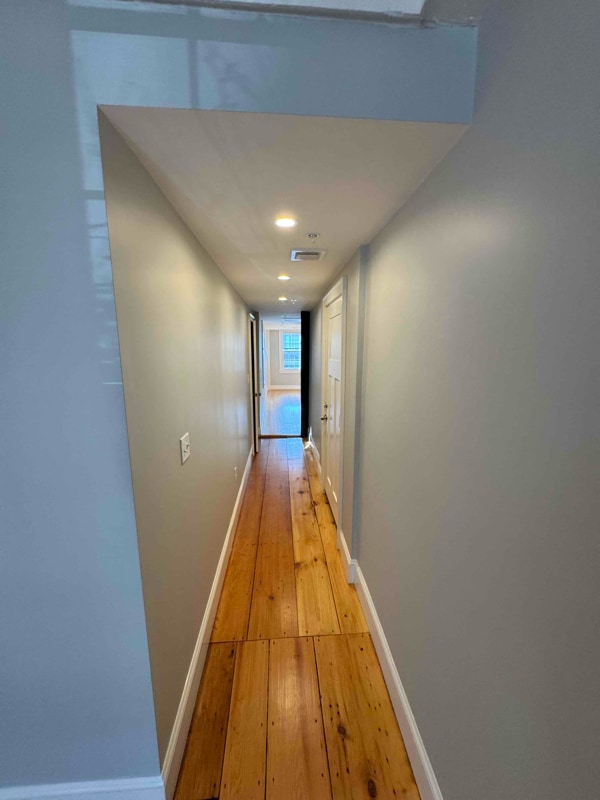 Building Photo - 393 Essex St