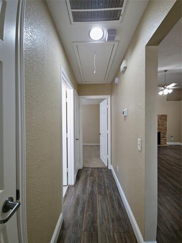 Building Photo - 1524 High Pointe Ln