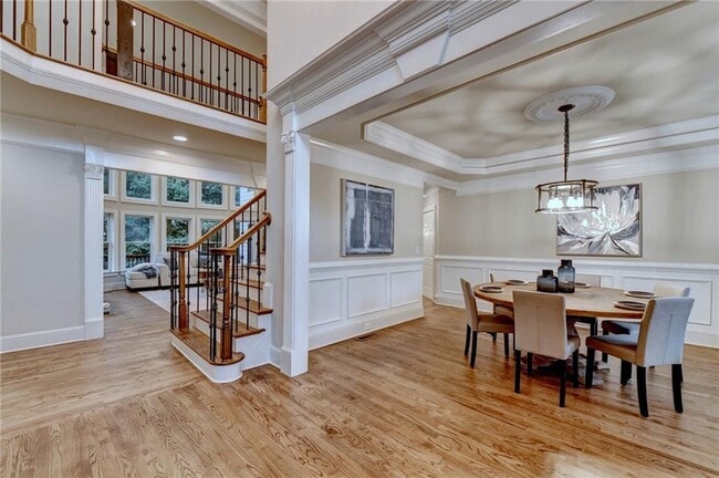 Building Photo - 9848 Talisman Dr