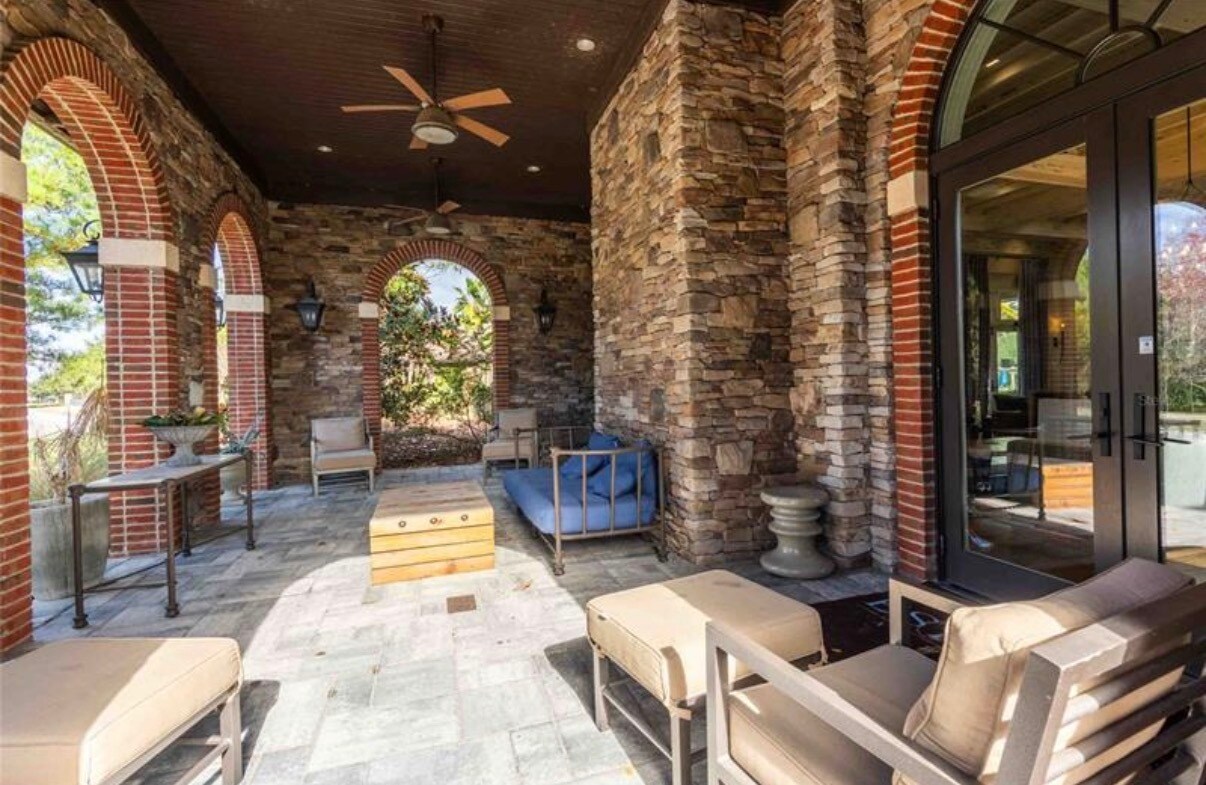 Building Photo - 4655 Almada Ln