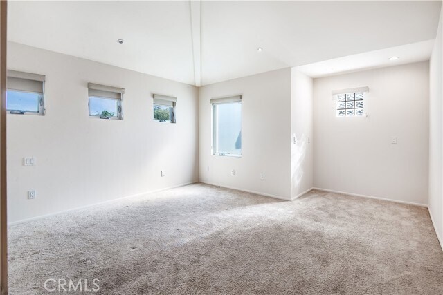 Building Photo - 2913 Winlock Rd