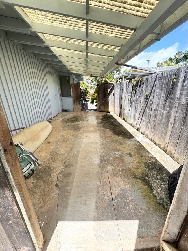 Building Photo - 317 Ilimalia Loop