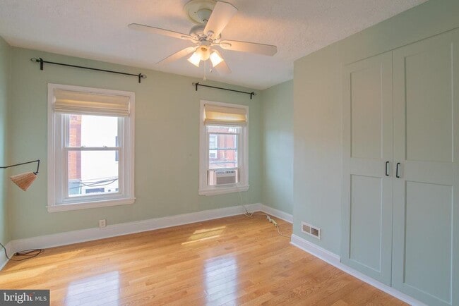 Building Photo - 1622 S Bancroft St