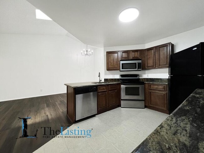Building Photo - 1317 Coolridge Dr