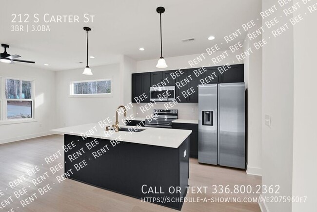 Building Photo - 212 S Carter St