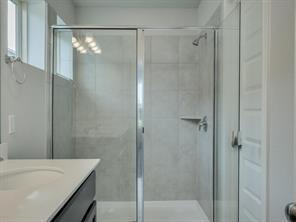 Building Photo - 1801 Artesian Spgs Xing