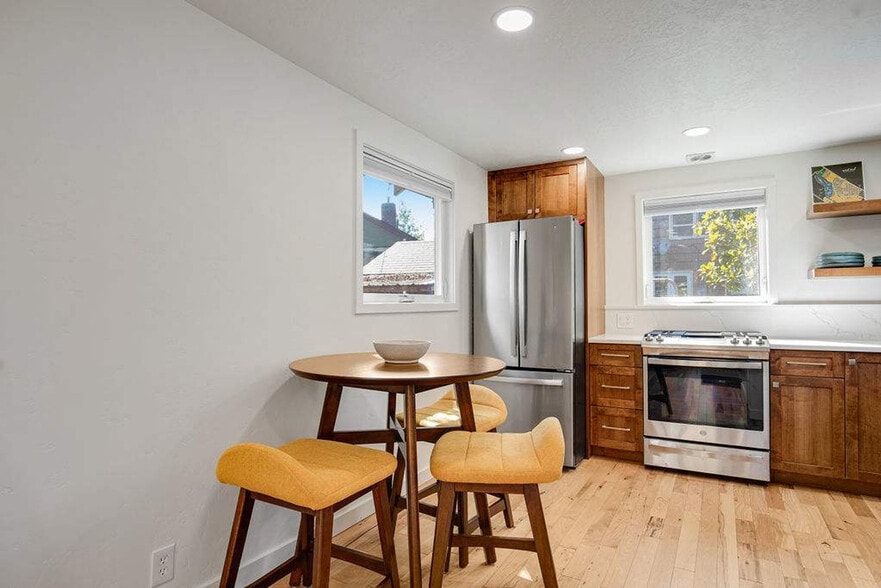 Building Photo - 820 N 25th St