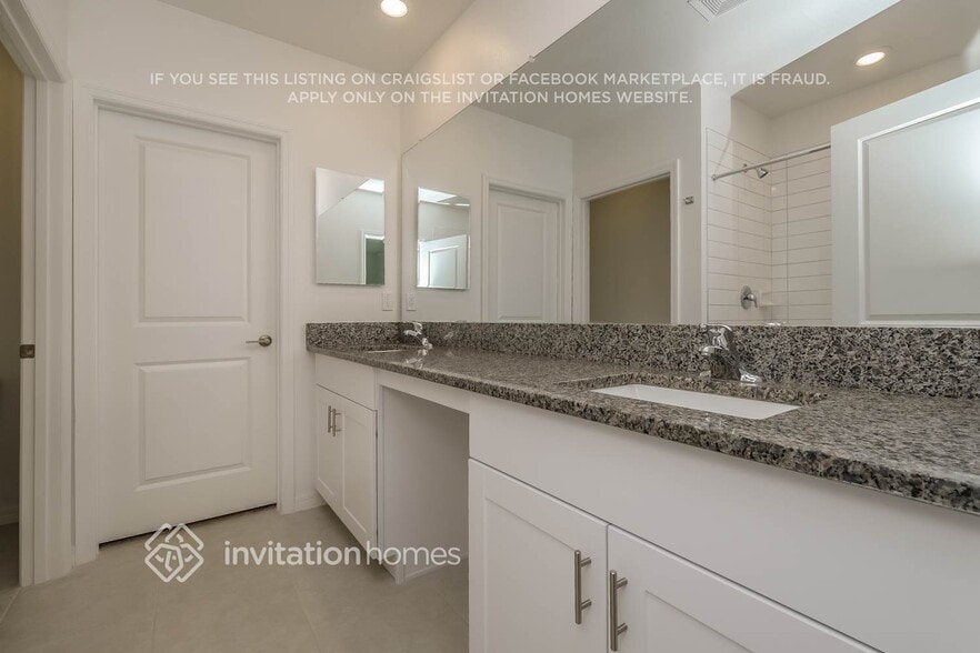 Building Photo - 11078 Radiant Shr Lp