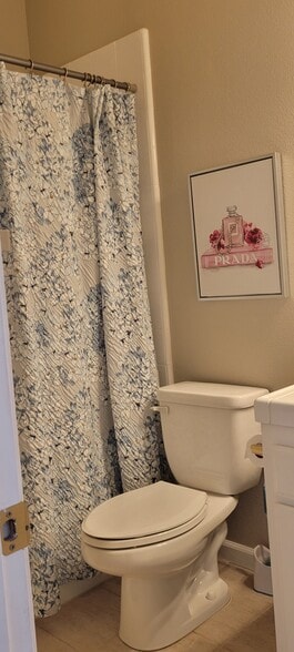 Building Photo - 87 Capanna St