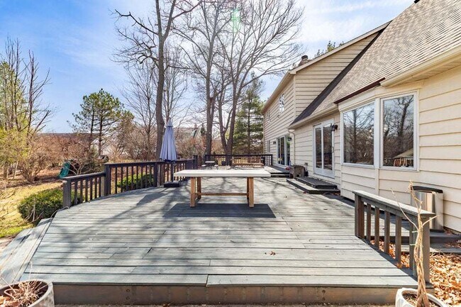 Building Photo - 9885 Belmont Ct