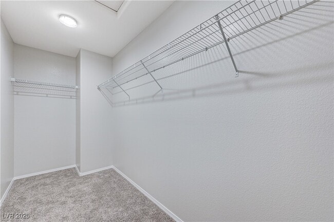 Building Photo - 10638 Mt Blackburn Ave
