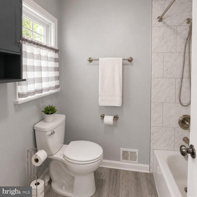 Building Photo - 7702 Tower Woods Dr