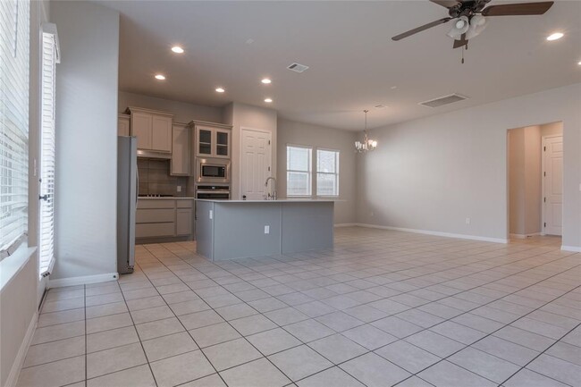 Building Photo - 3810 Brushy Creek Rd