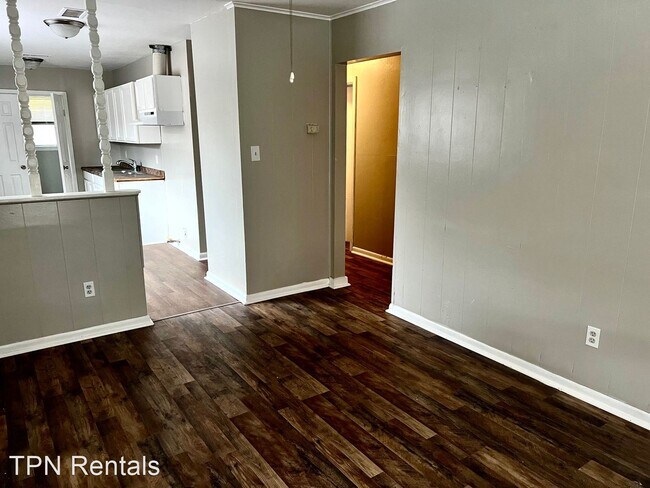 Building Photo - 3 br, 1 bath House - 564 Sassafrass