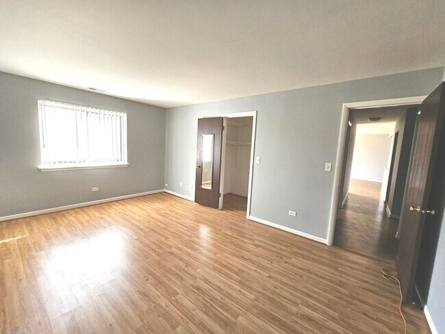 Building Photo - 1018 Castilian Ct