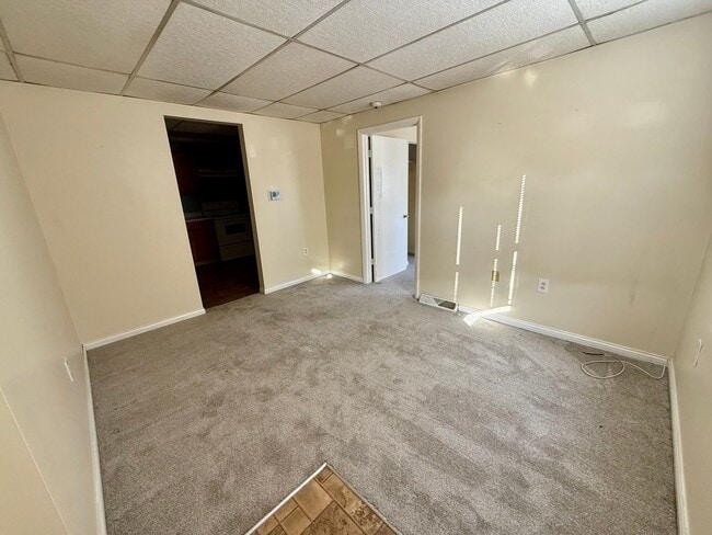 Building Photo - Hopewell - 1 Bedroom 1 Bath apartment on B...