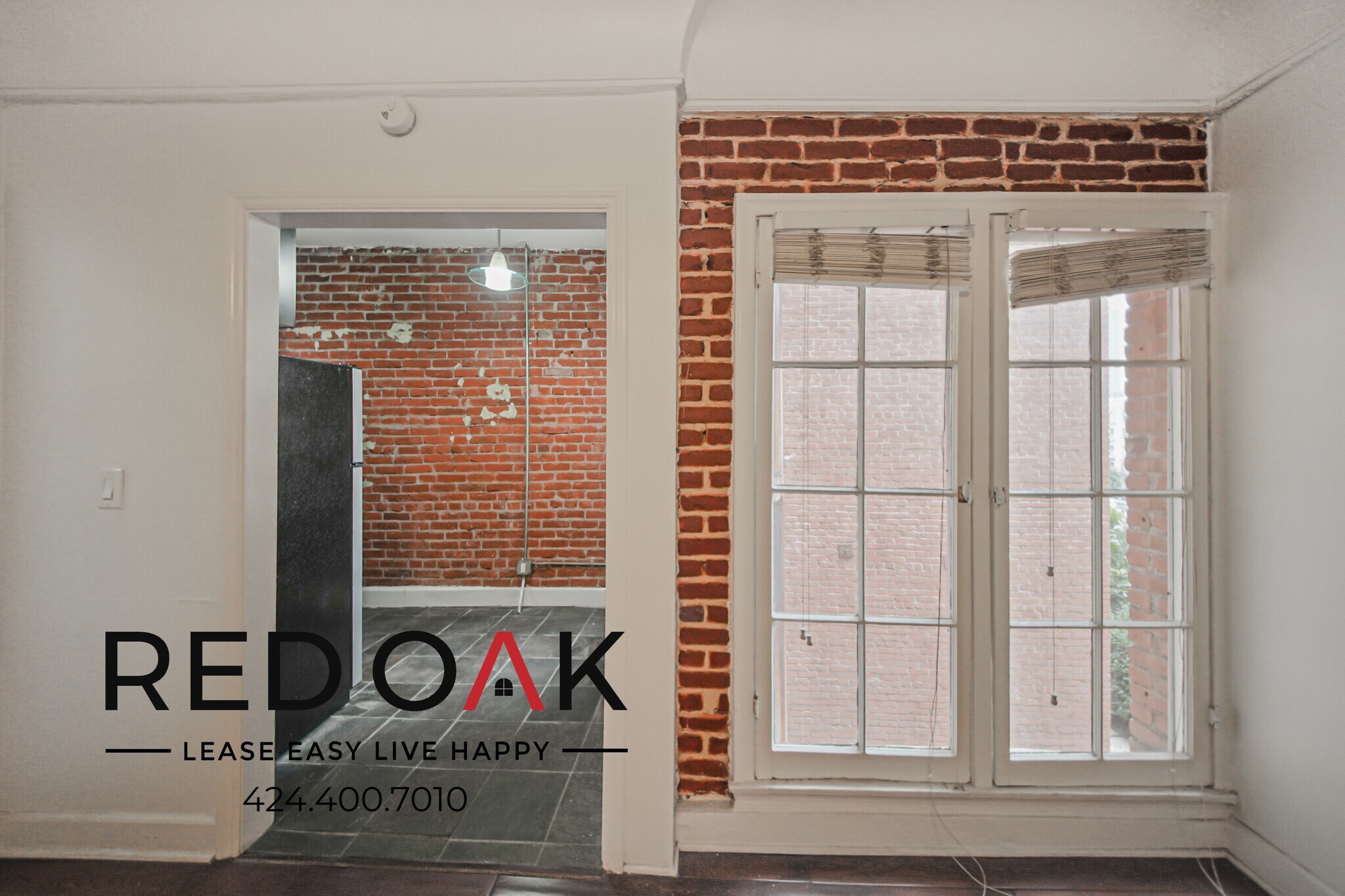 Building Photo - 716 S Berendo St