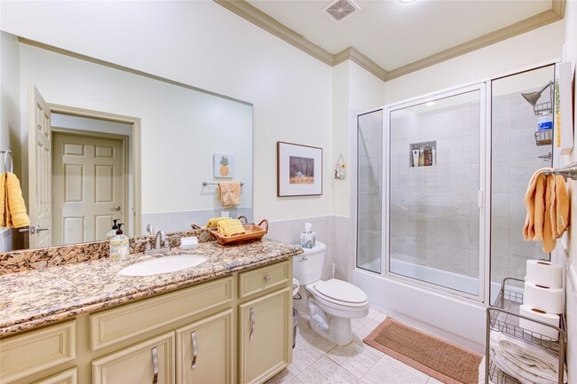 Building Photo - 6811 Staffordshire Blvd