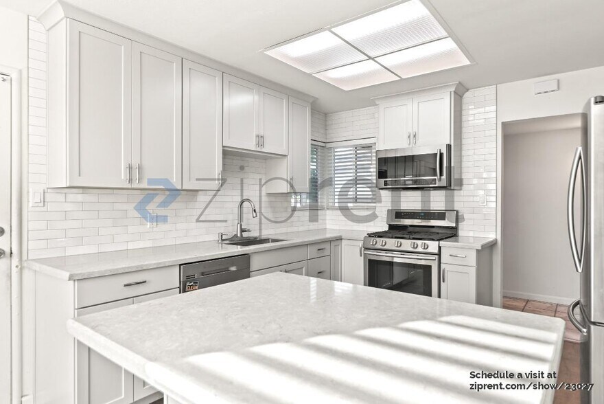 Building Photo - 1230 Becket Dr