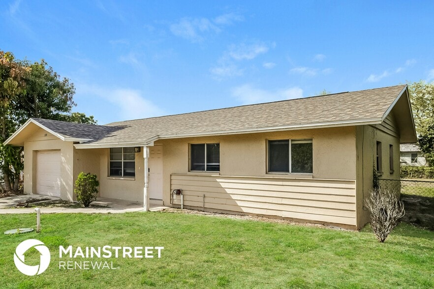 Building Photo - 5210 2nd St W