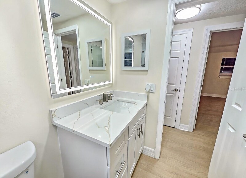 Building Photo - 8730 Sabal Way