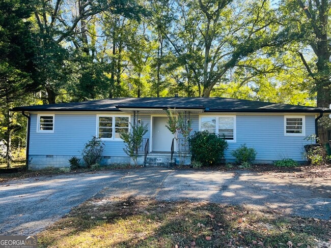 Primary Photo - 531 Locke St