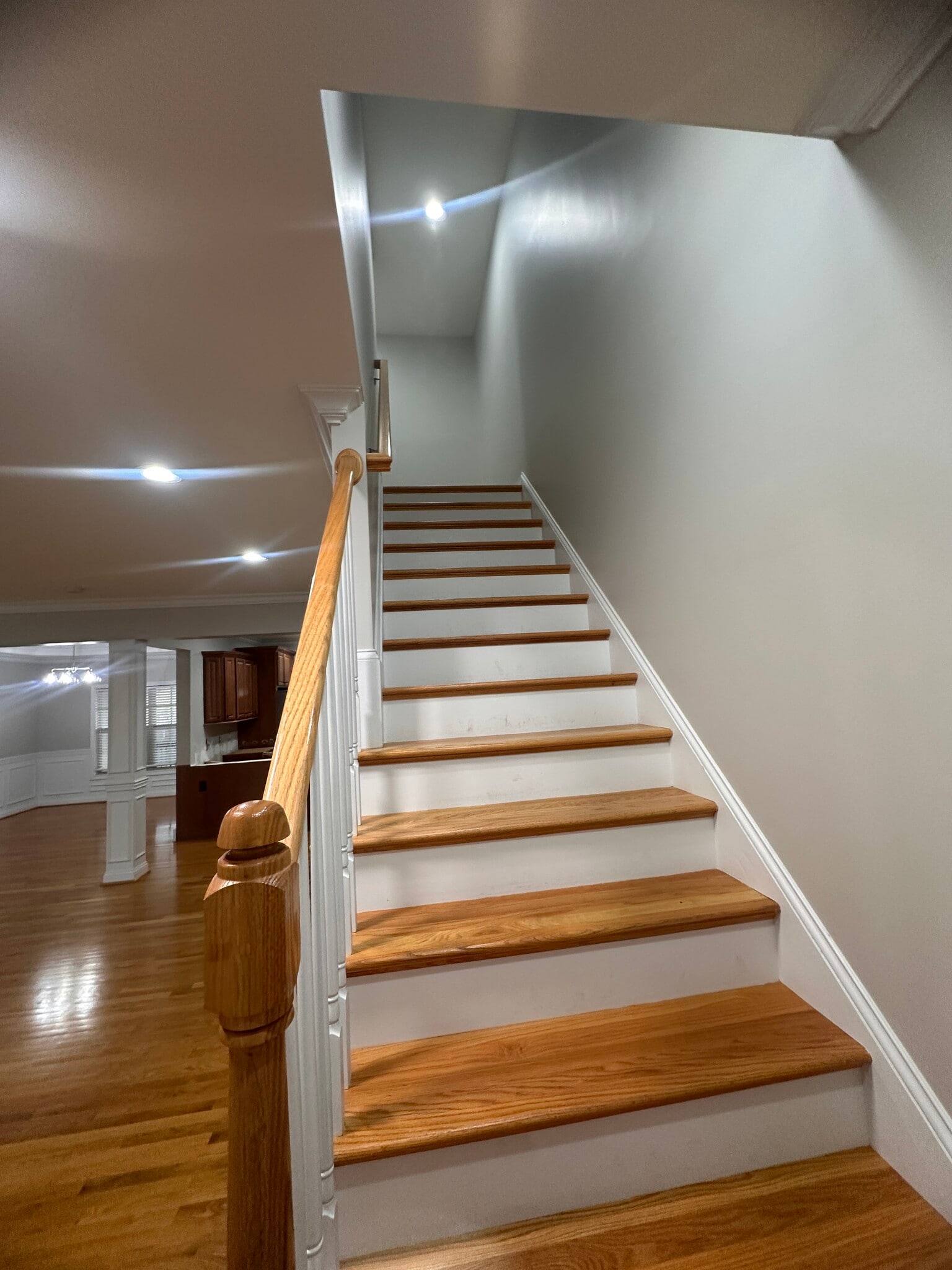 Stairs - 3317 Beaumont Centre Cir