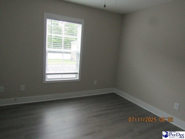 Building Photo - 2887a Jubilee Dr