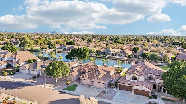 Building Photo - 6991 W Firebird Dr