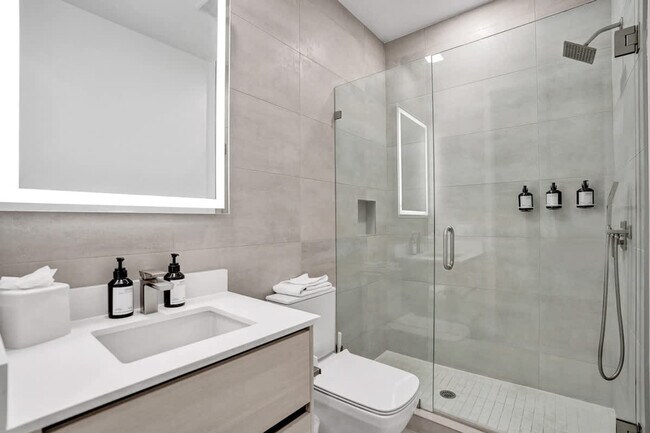 Building Photo - 1220 17th St