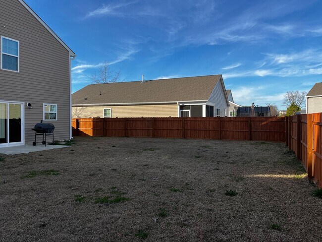 Building Photo - 2 story home in Lake Tyler