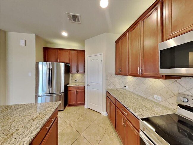 Building Photo - 16240 Travesia Way