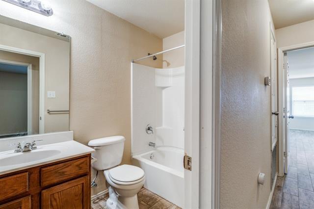 Building Photo - 325 Chalkstone Dr