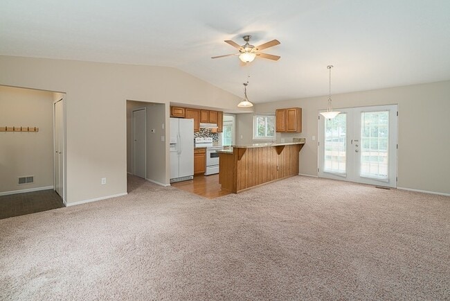 Building Photo - 2630 Glenbrook Ct