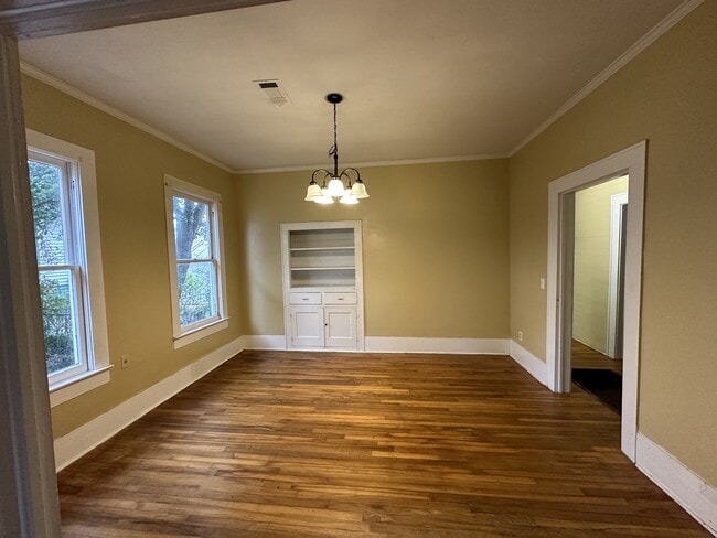 Building Photo - 329 Sanford Ave