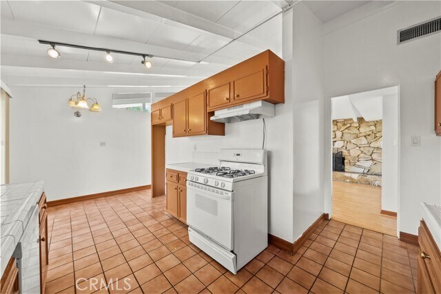 Building Photo - 19824 Gilmore St