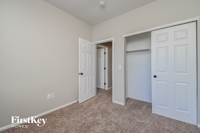 Building Photo - 5229 Mountain Air Cir