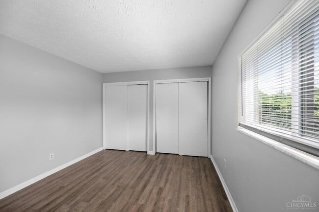 Building Photo - 5087 Tri County View Dr