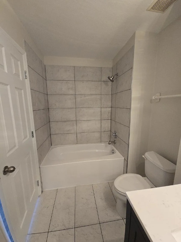 Building Photo - 676 Grove Cir