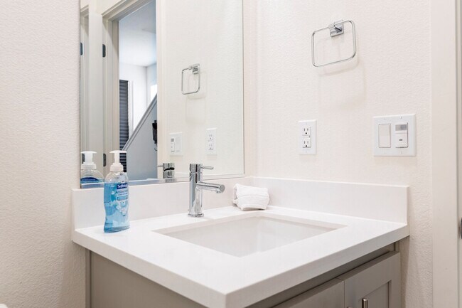 Building Photo - 37654 Cape Cod Rd