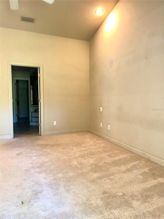 Building Photo - 10947 Palmetto Blvd