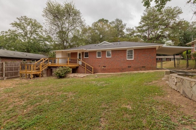 Building Photo - Clubview - Richards - Hardaway - CSU