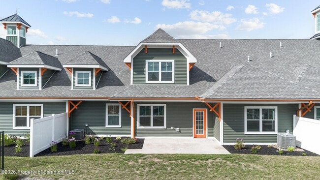 Building Photo - 13 Dunbar Wy