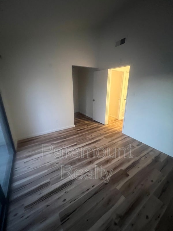 Building Photo - 1120 Kenwal Rd