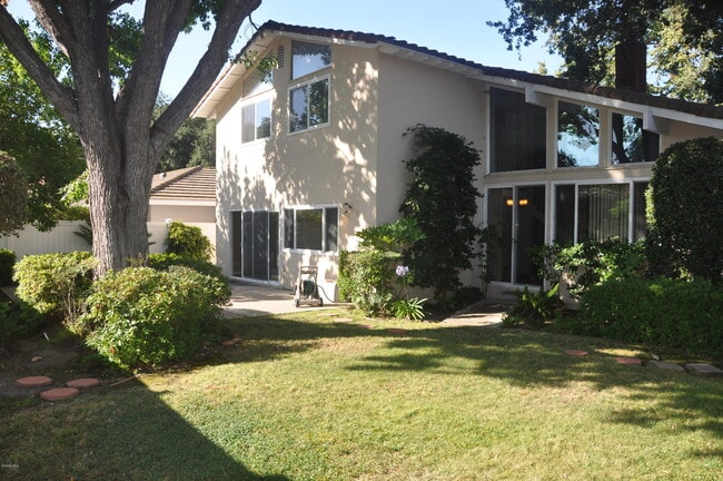 Building Photo - 1568 Covington Ave