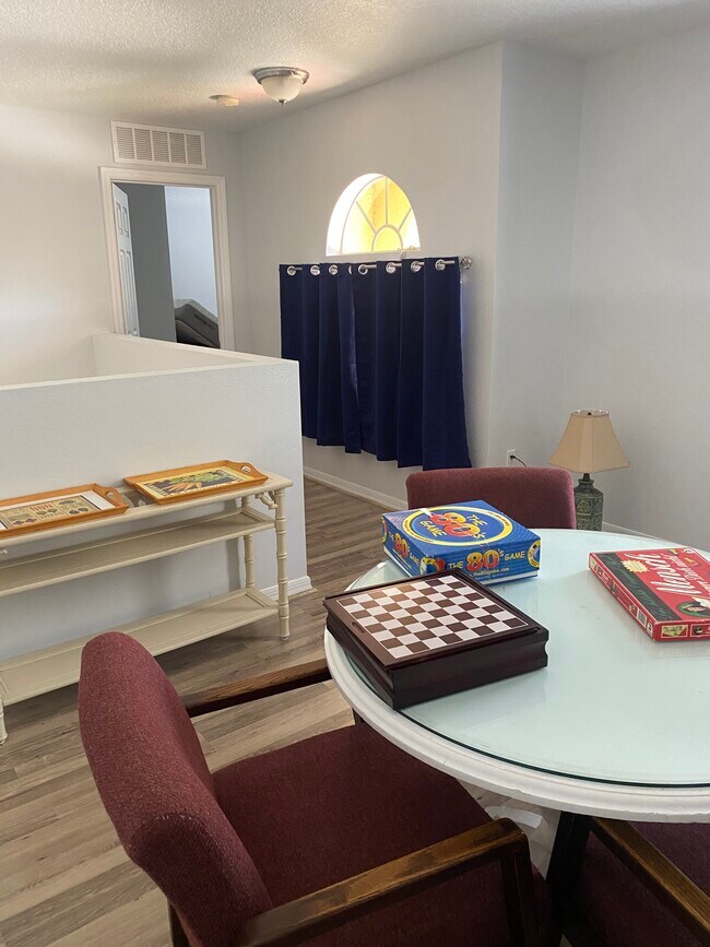 Building Photo - 111 Cabrillo Dr