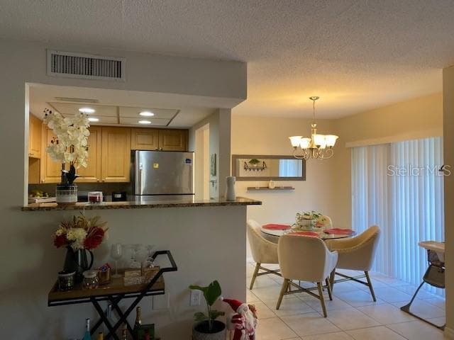 Building Photo - 4035 S School Ave