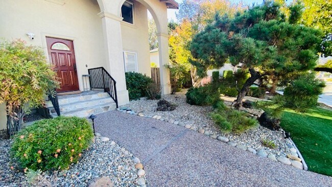 Building Photo - Gorgeous 4BD/2.5BA, Two-Story Home in Casa...
