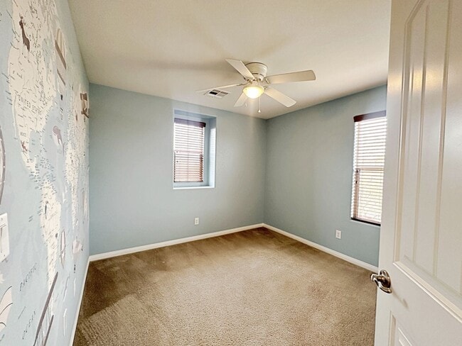 Building Photo - Stylish 3 Bedroom in Providence with Larger Yard on Corner Lot